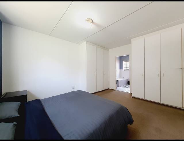 3 BEDROOM APARTMENT RENTED IN HALFWAY GARDENS